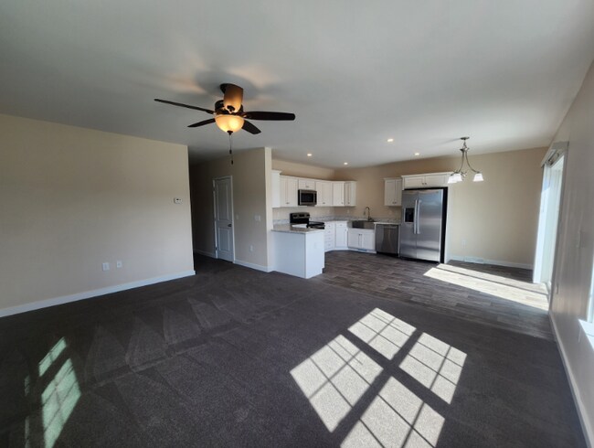 Photo - 73 Ivan Dr Unidad 73 Ivan Drive