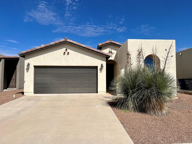 Building Photo - 14529 Smokey Point Dr