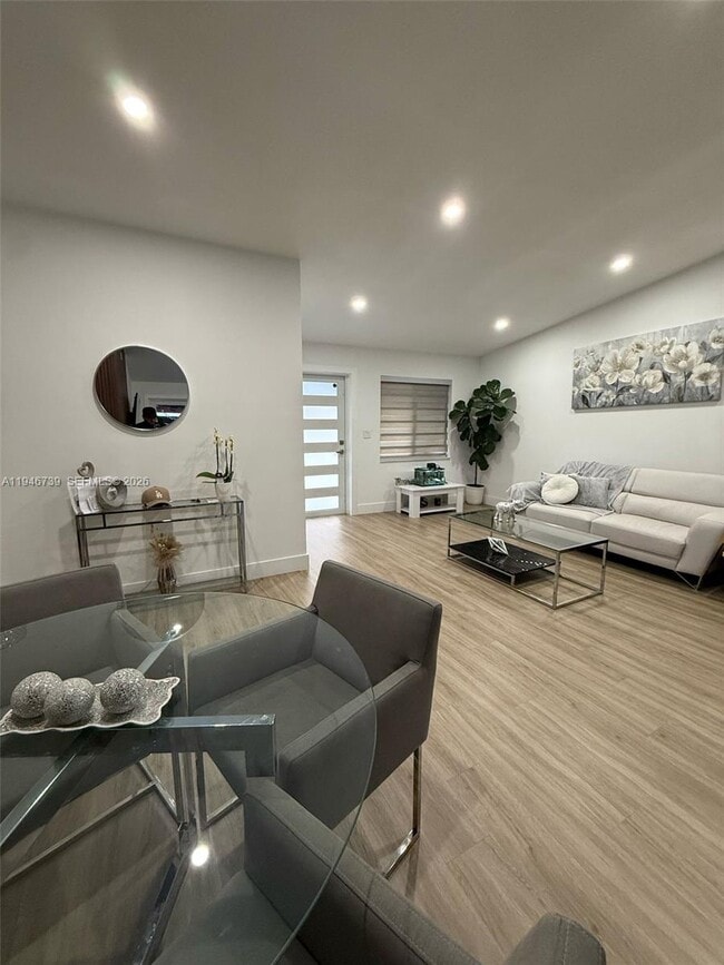 Photo - 1040 NW 127th Pl