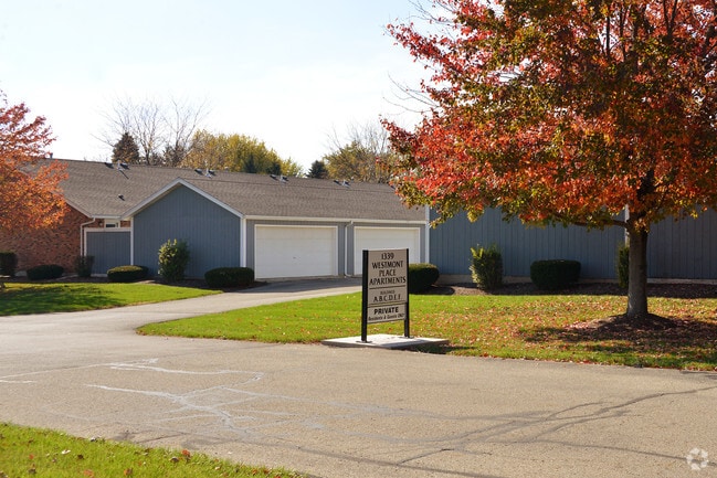Photo - Westmont Place Apartments