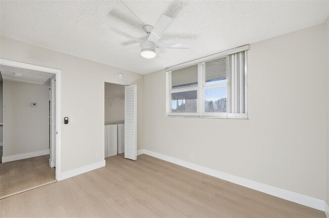 Photo - 9430 Poinciana Pl Unit 409
