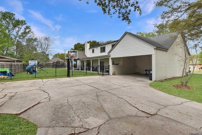 Photo - 12030 Chester Dr