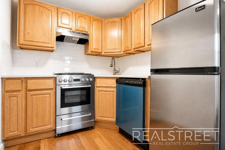 Newly Renovated Studio in Bed Stuy! - Newly Renovated Studio in Bed Stuy! Unit 2B