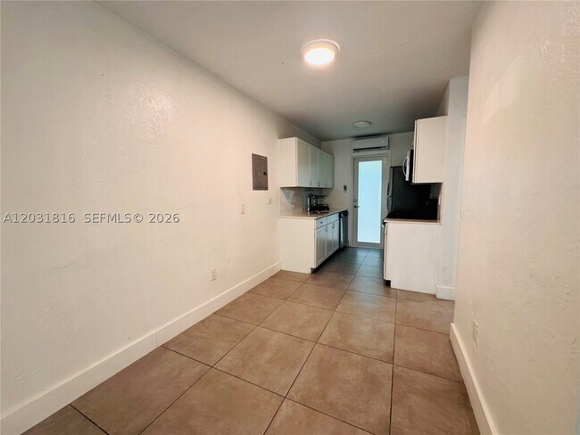 Photo - 75 10th St Unit 10
