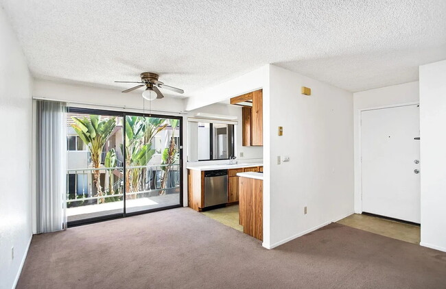 Photo - "Charming 1-Bed Retreat in San Diego – Perfectly Cozy 662 sq ft Home!"