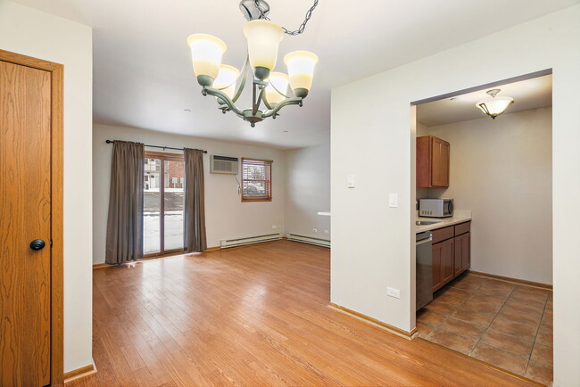 Photo - 1330 Cunat Ct Unit 1F