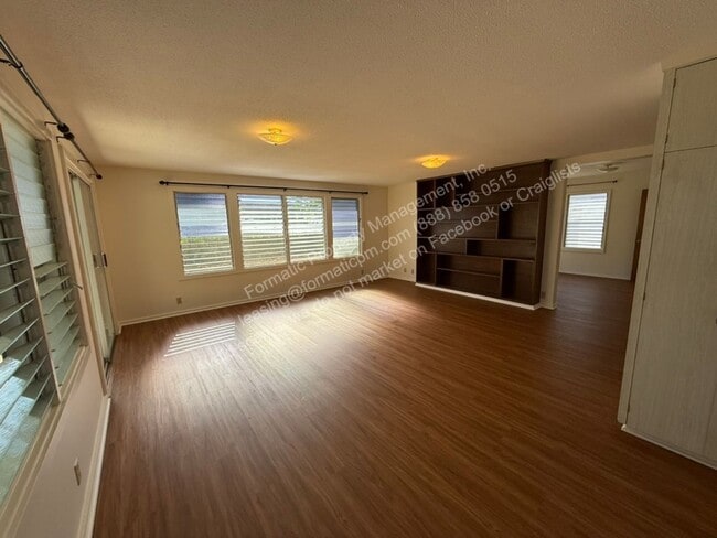 Photo - Pet Friendly! - Beautiful 4-Bedroom, 3-Ba...