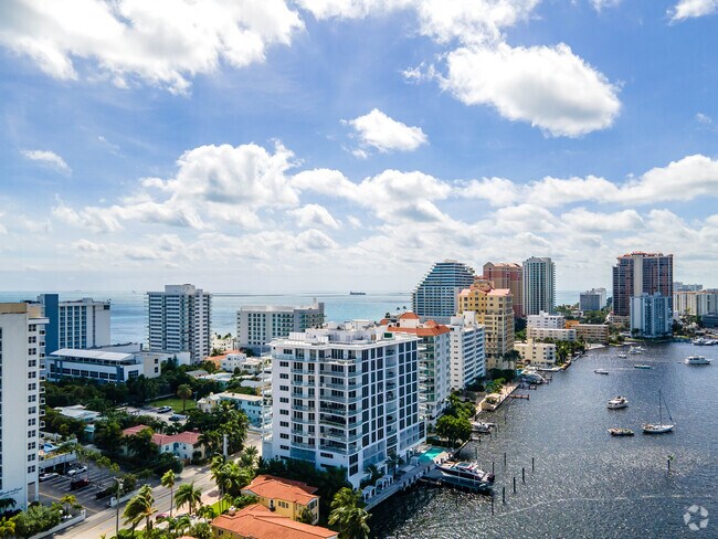 Photo - 321 At Water's Edge