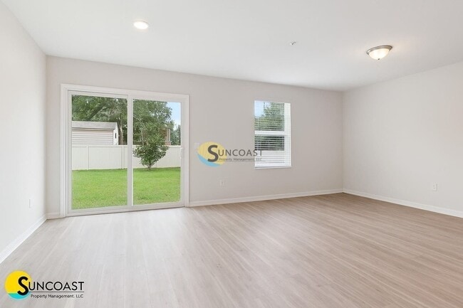 Photo - 7638 Mailes Ct Unidad 101