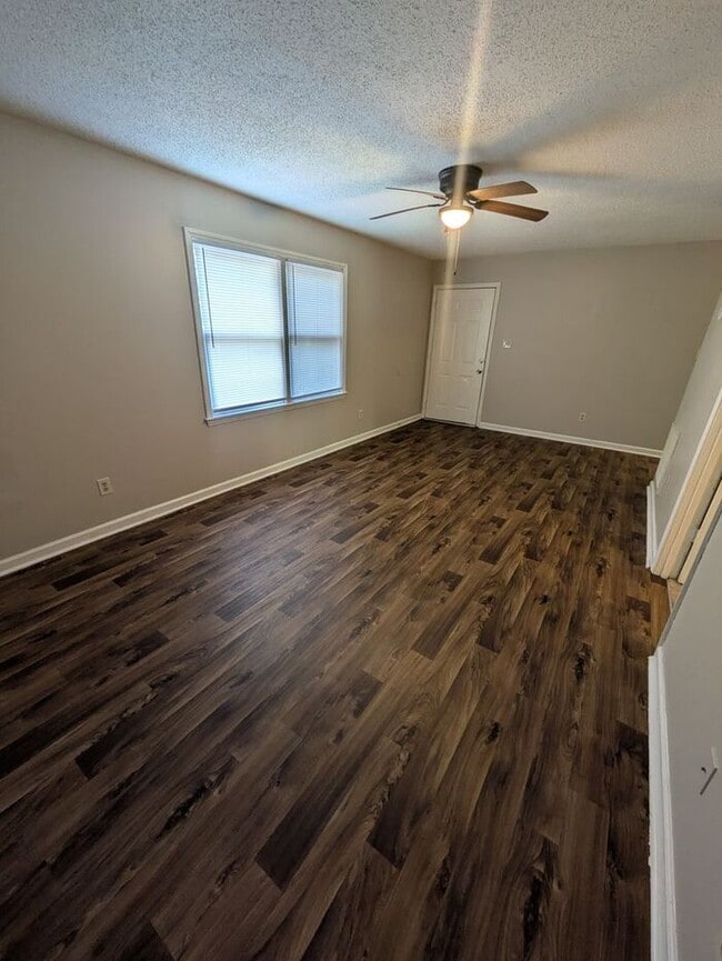 Photo - Lower Level 1BD/1BA Apartment in Westmont Apartments Unit 02