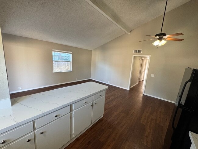 Photo - 4809 Houghton Ave