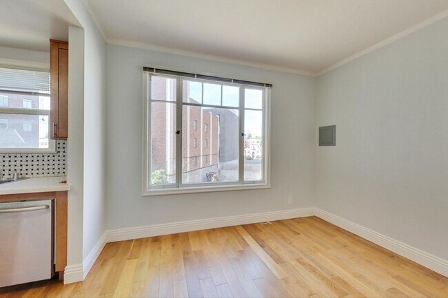 Photo - 465 Bellevue Ave Unit 23