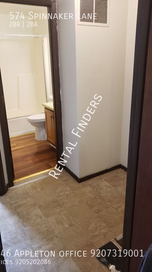 Photo - 574 Spinnaker Ln