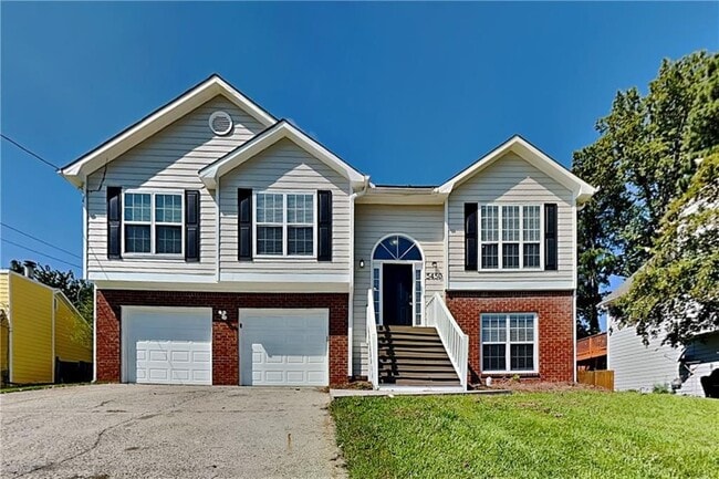 Building Photo - 5450 Princeton Oaks Dr Rental