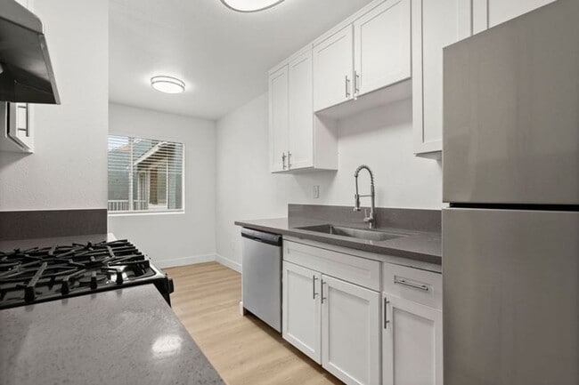 Bevia Apartments ||