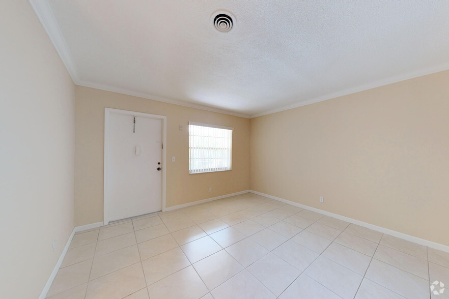 Lomar Apartments For Rent in Hollywood, FL - ForRent.com