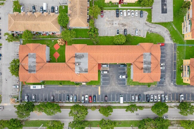 Photo - 120 Royal Palm Rd Unit 315