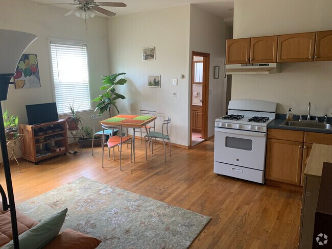 Building Photo - 29 Park St Rental