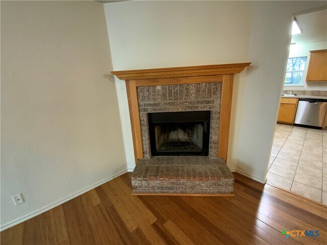 Photo - 4716 Stonehaven Dr