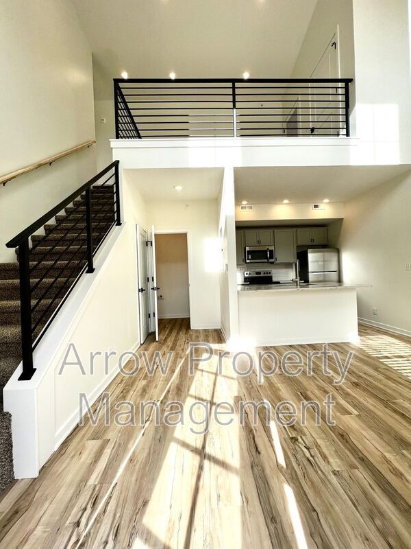 Photo - 2230 R St Unidad 1