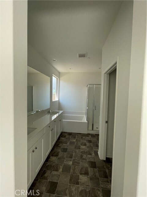 Photo - 83958 Moreno St