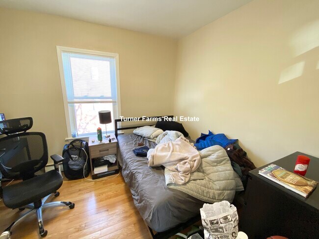 Photo - 6 Bickford Ave Unidad 3