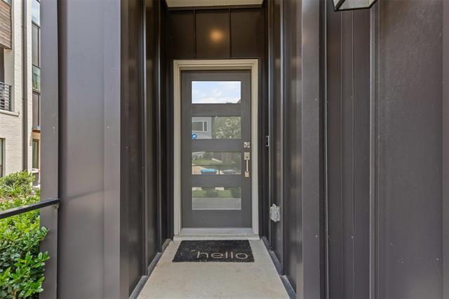 Photo - 2741 Merrimac St