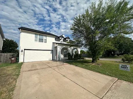 Building Photo - 2515 Eastwood Ln