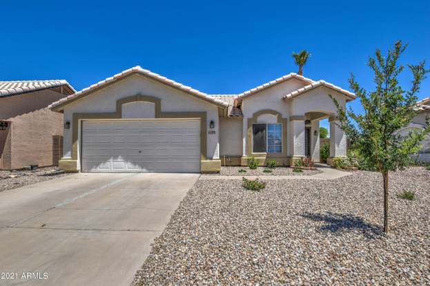 Photo - 1175 S Larkspur St Condo