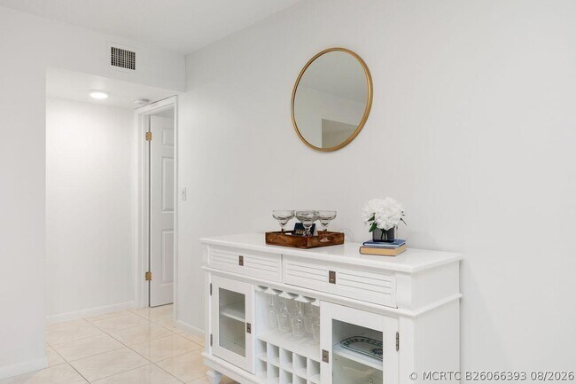Photo - 2455 Lindell Blvd Unit 3210