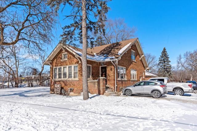 Building Photo - 4 bedroom in Round Lake IL 60073 Unit House