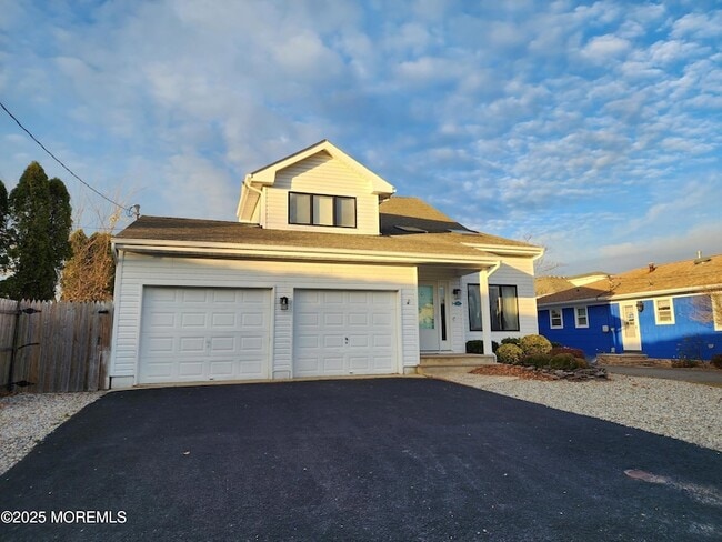 Building Photo - 416 Blodgett Ave Rental
