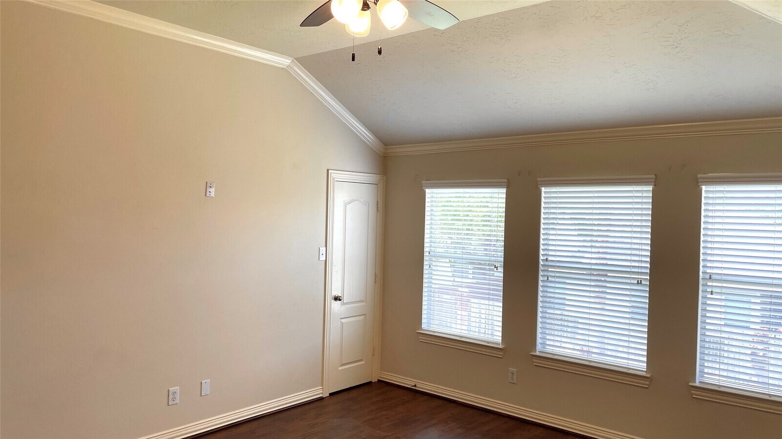 Photo - 3518 Ewing Dr