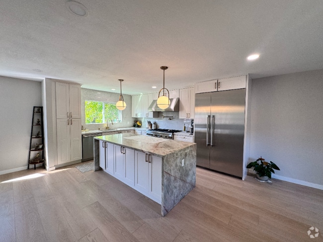 Building Photo - 361 Murindo Pl Rental