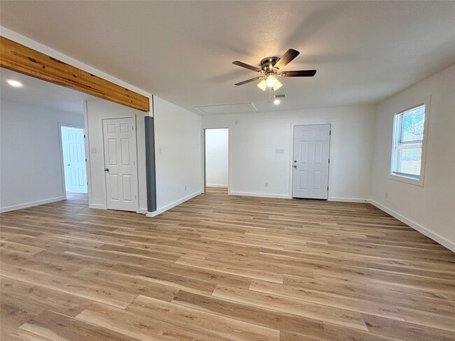 Photo - 3204 Avenue K