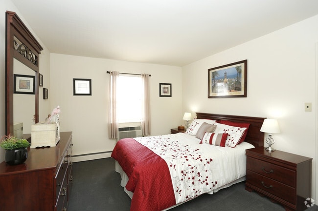 One Bedroom (Leasing Office) - Bedroom