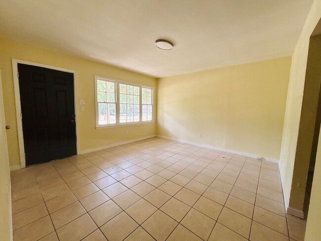 Photo - 6804 Anders Dr