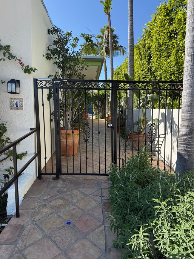 Private Patio - 18139 Coastline Dr