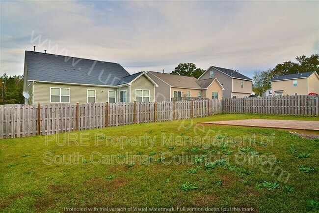 Photo - 162 Whispering Oak Ln
