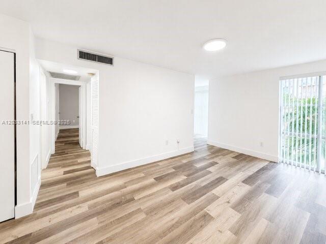 Building Photo - 17560 Atlantic Blvd Unit 516
