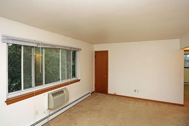 Fairway Apartments