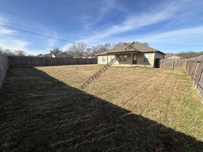 Photo - 10 Jennifer Cove