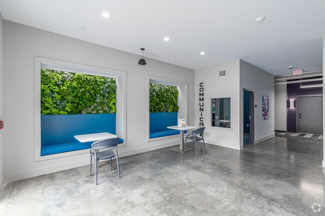 Business Lounge
