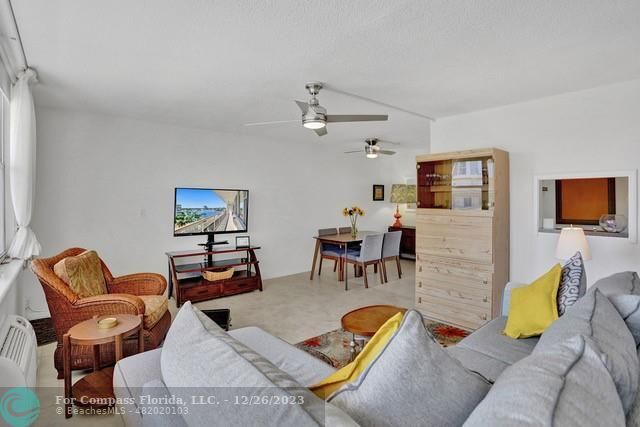 Photo - 101 N Birch Rd