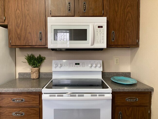 Photo - Beautilful Townhome