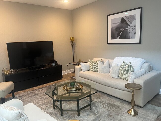 Photo - 1115 Augusta Dr Unit 36