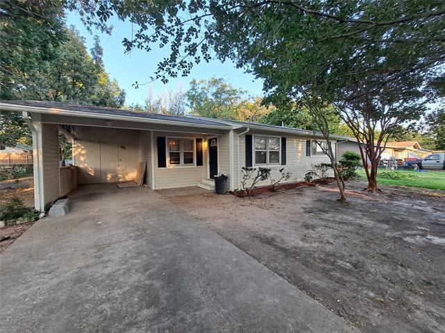 Photo - 6203 Live Oak St