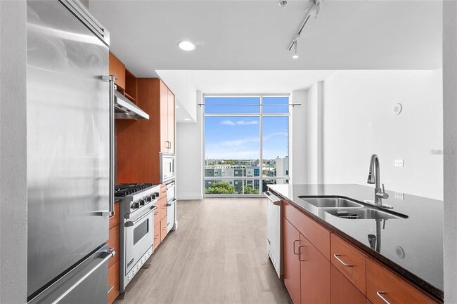 Photo - 1208 E Kennedy Blvd Unit 824