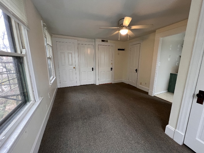 Photo - 817 Washington Unit 3