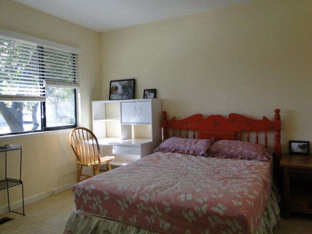 Photo - 744 Wimbledon Rd